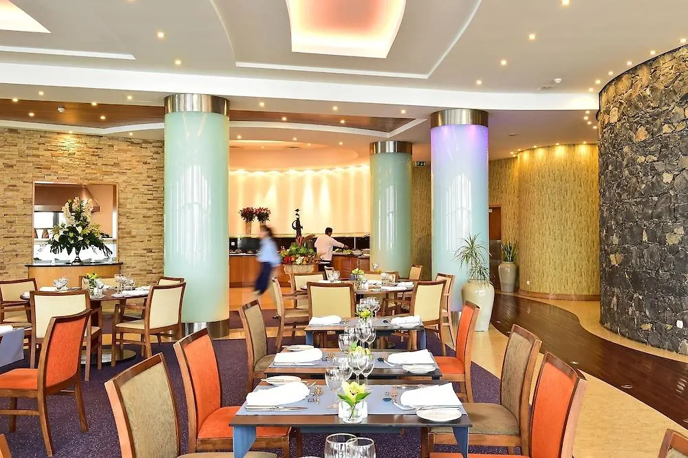 Pestana Grand Ocean Resort Hotel Funchal