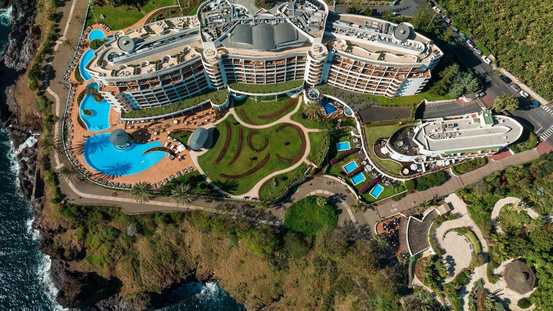 Pestana Grand Ocean Resort Hotel Funchal  5*, Funchal (Madeira)